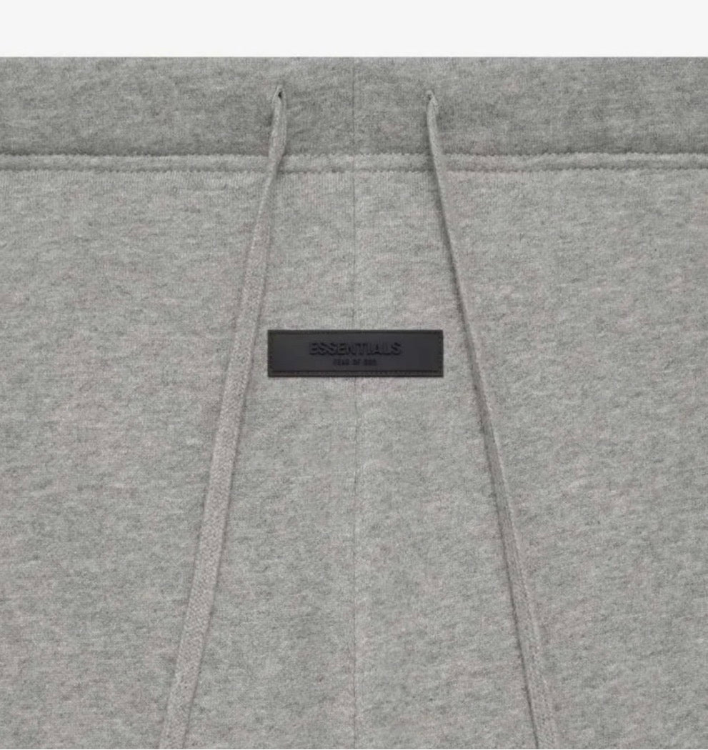 DARK OATMEAL CUFFED SWEATS