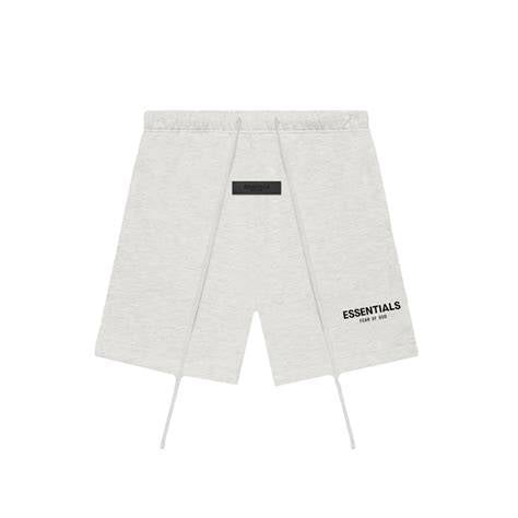 Light oat essential shorts